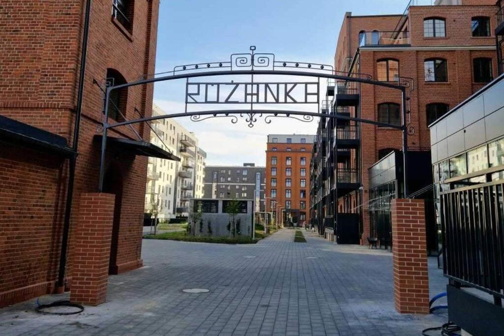 Apartament W Starym Mlynie Loft Rozanka Вроцлав Екстериор снимка